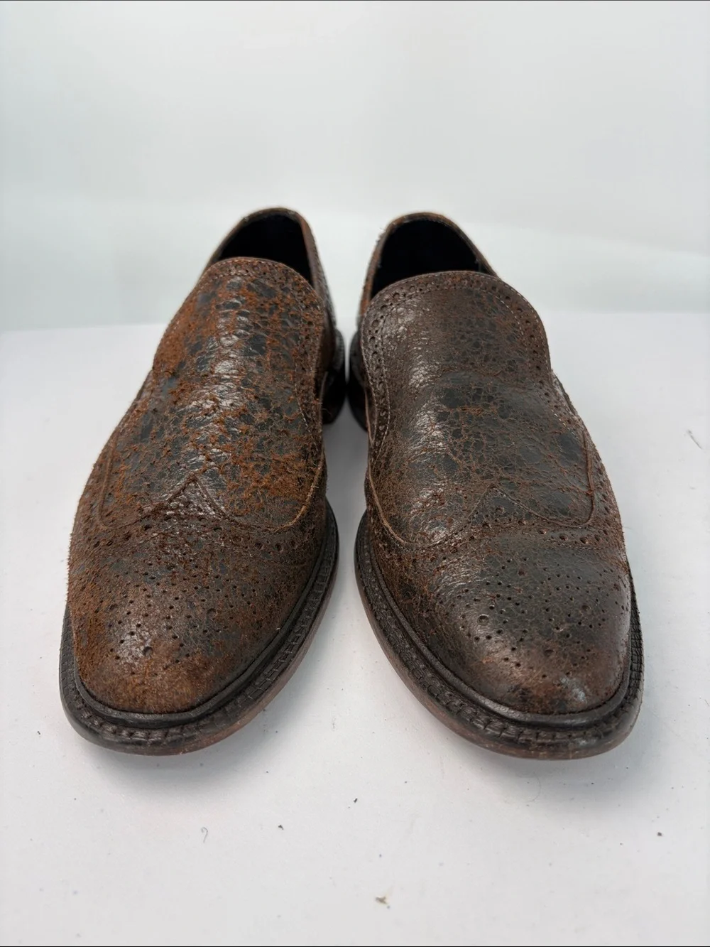 🥐 Allen Edmonds Bellerive Distressed Brown Leather Slip-On Brogues